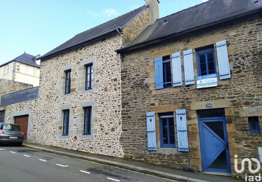 Maison 6 pièces de 177 m² à Fougères (35300)