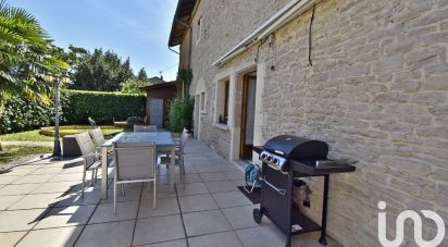 Village house 6 rooms of 143 m² in Lacrost (71700)