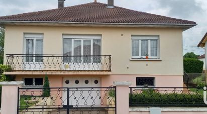 Pavilion 4 rooms of 88 m² in Chaumont (52000)