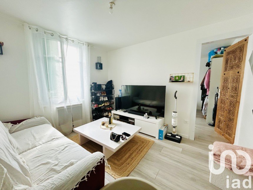 Apartment 2 rooms of 30 m² in Dammarie-les-Lys (77190)