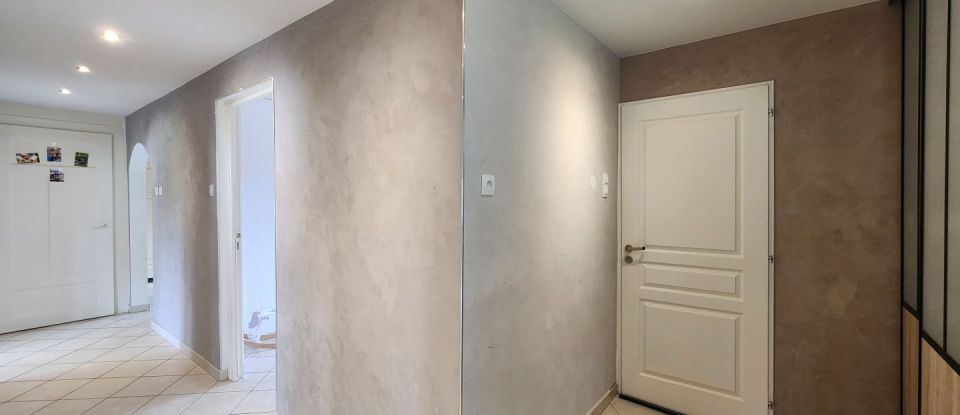 Duplex 4 rooms of 95 m² in Petite-Rosselle (57540)