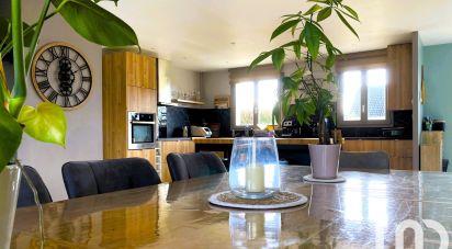 House 6 rooms of 167 m² in Octeville-sur-Mer (76930)