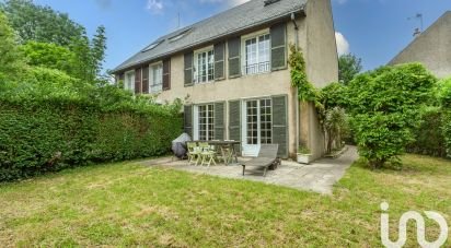 Maison traditionnelle 6 pièces de 119 m² à Savigny-sur-Orge (91600)
