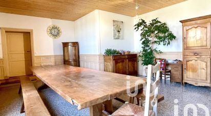 House 8 rooms of 250 m² in Chaillevette (17890)