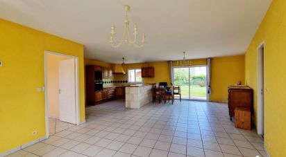 House 5 rooms of 103 m² in Vouneuil-sous-Biard (86580)