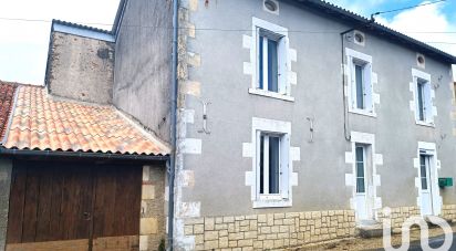 Maison de village 5 pièces de 115 m² à La Puye (86260)