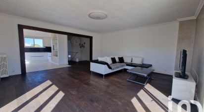 Maison traditionnelle 7 pièces de 190 m² à Sauvian (34410)
