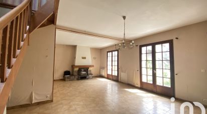 Traditional house 5 rooms of 114 m² in Videlles (91890)