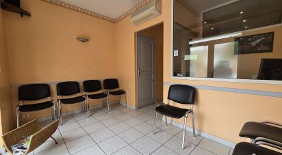 Bureaux de 30 m² à Toulon (83200)