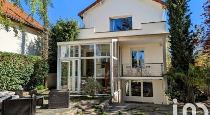 House 6 rooms of 125 m² in Draveil (91210)