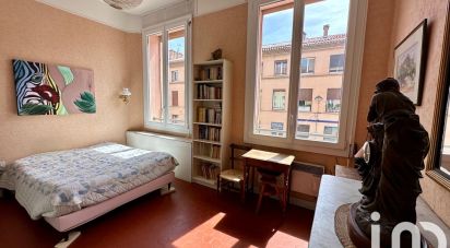 Apartment 2 rooms of 65 m² in Saint-Raphaël (83700)