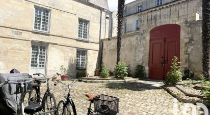 Appartement 4 pièces de 102 m² à La Rochelle (17000)