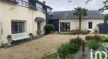 House 6 rooms of 130 m² in Le Coudray-Macouard (49260)