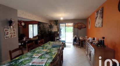 Country house 5 rooms of 210 m² in - (36300)