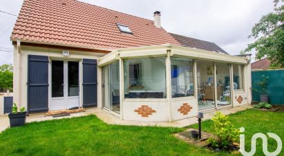 Traditional house 5 rooms of 113 m² in Thiverny (60160)