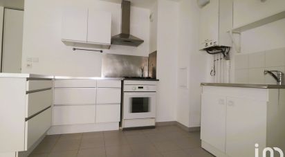 Apartment 2 rooms of 51 m² in Chilly-Mazarin (91380)