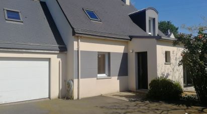 House 5 rooms of 120 m² in Langrolay-sur-Rance (22490)