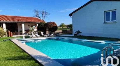 Country house 5 rooms of 130 m² in Castelmayran (82210)