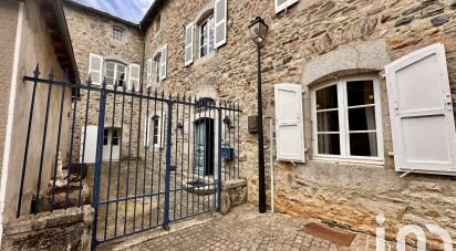 Mansion 9 rooms of 231 m² in Chaudes-Aigues (15110)