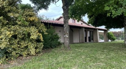 House 7 rooms of 200 m² in Nérac (47600)