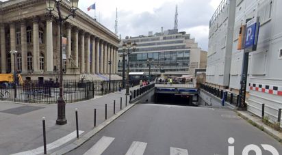 Parking of 12 m² in Paris (75002)