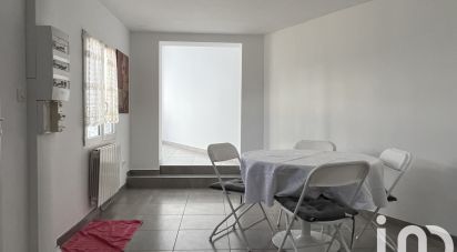 House 2 rooms of 42 m² in Sainte-Geneviève-des-Bois (91700)