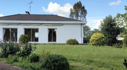 House 7 rooms of 136 m² in Saint-Fulgent (85250)