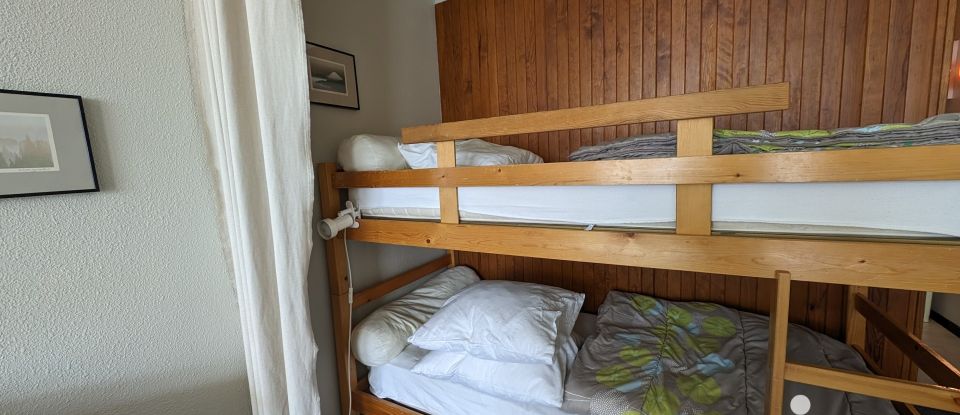 Studio 1 room of 26 m² in LA MONGIE (65200)