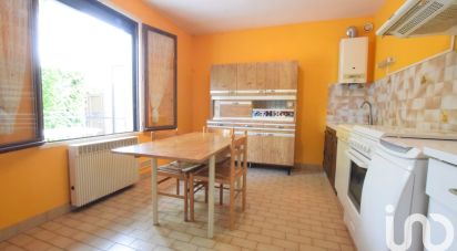 Traditional house 5 rooms of 132 m² in Cerny (91590)