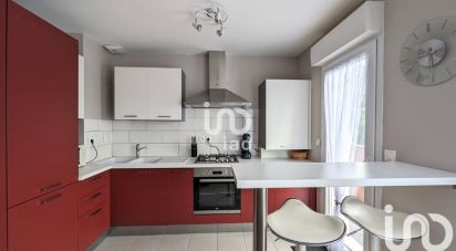 Apartment 3 rooms of 64 m² in Carvin (62220)