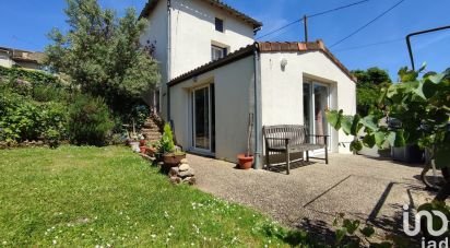 House 5 rooms of 118 m² in Cherveux (79410)