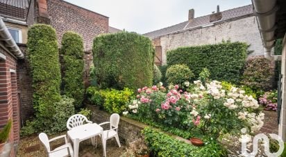 Traditional house 8 rooms of 122 m² in Lille (59000)