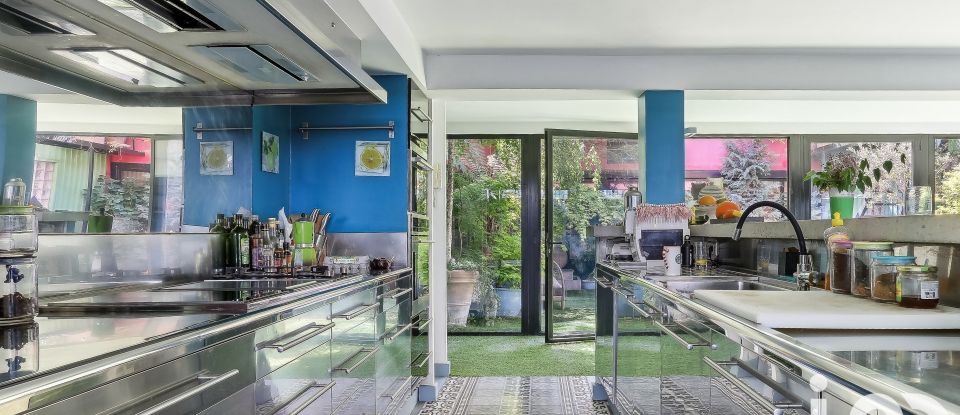 Apartment 12 rooms of 347 m² in Nanterre (92000)