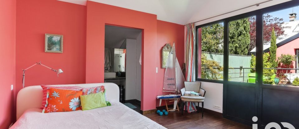 Apartment 12 rooms of 347 m² in Nanterre (92000)