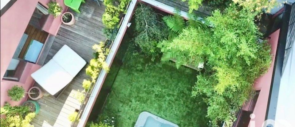 Apartment 12 rooms of 347 m² in Nanterre (92000)