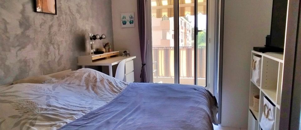 Apartment 4 rooms of 69 m² in Roquebrune-Cap-Martin (06190)