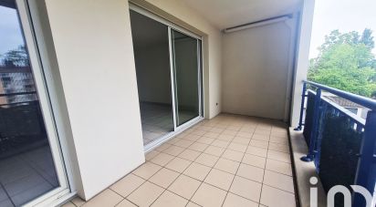 Apartment 3 rooms of 73 m² in Pau (64000)