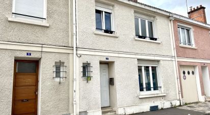 House 6 rooms of 104 m² in Vitry-le-François (51300)