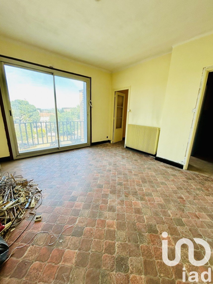 Apartment 3 rooms of 66 m² in Avignon (84000)