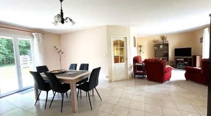Maison 5 pièces de 109 m² à Antonne-et-Trigonant (24420)