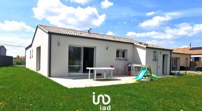 House 4 rooms of 96 m² in Sèvremoine (49230)