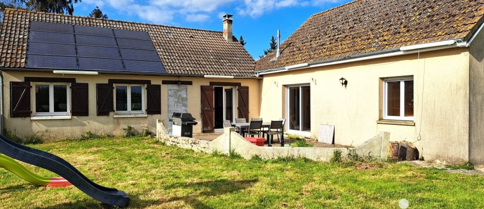 Traditional house 7 rooms of 143 m² in Dangeau (28160)