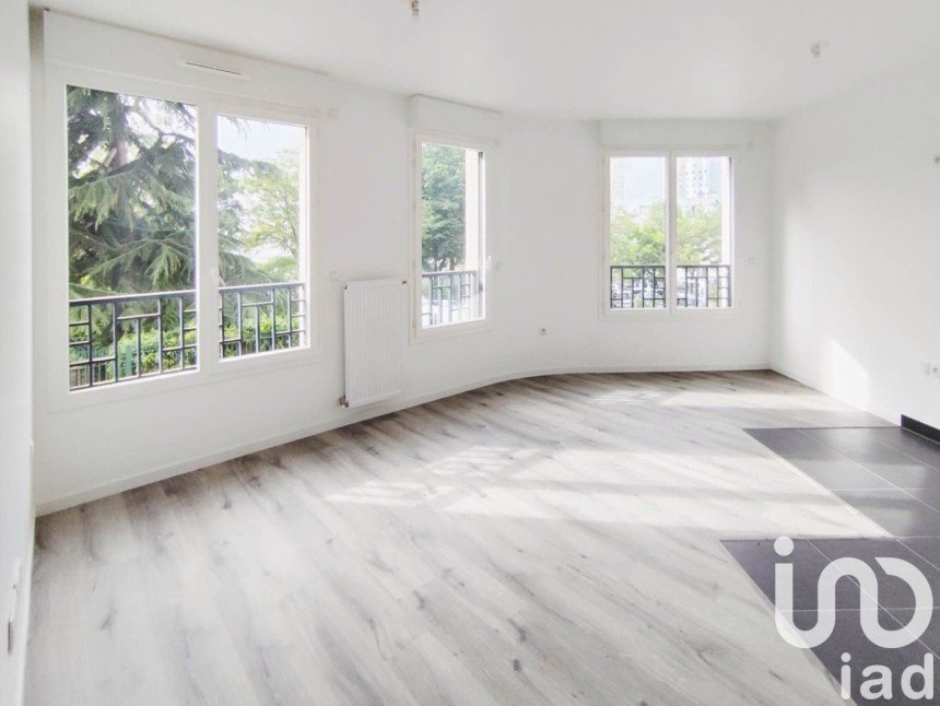 Apartment 3 rooms of 60 m² in Puteaux (92800)