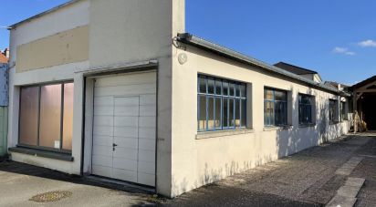 Building in Chaumont (52000) of 200 m²