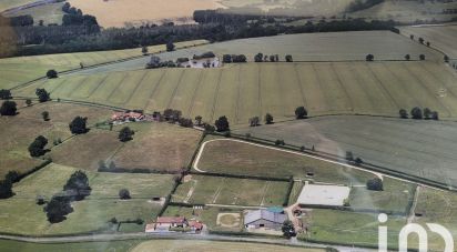 Haras 4 pièces de 113 m² à Coulanges (03470)