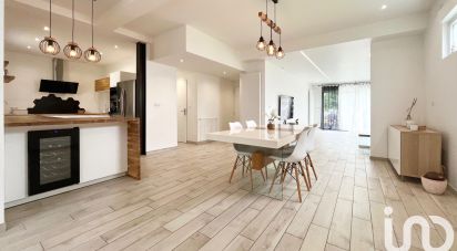 Pavilion 6 rooms of 184 m² in Villeparisis (77270)