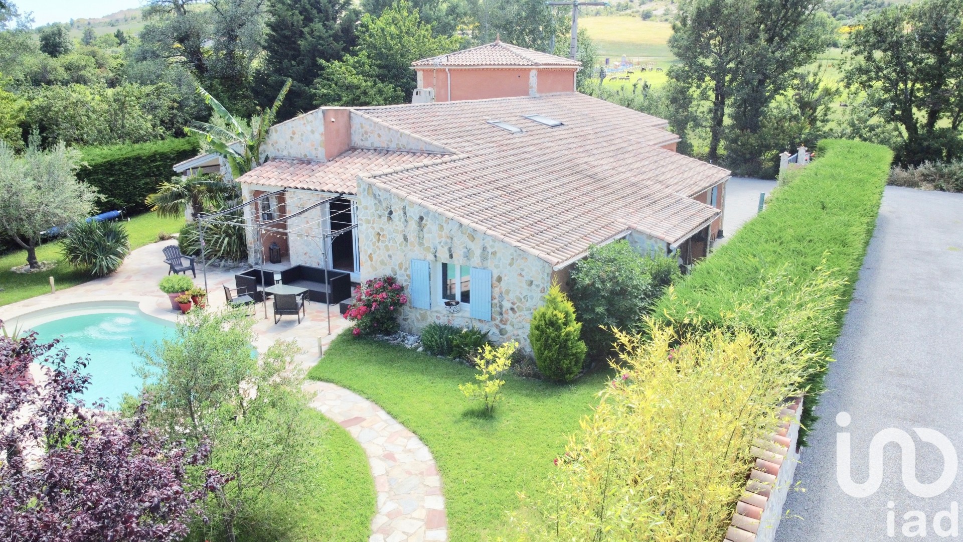 Maison d’architecte 7 AUBIGNOSC 172 1526934
