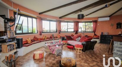 Traditional house 6 rooms of 225 m² in Serres-Castet (64121)