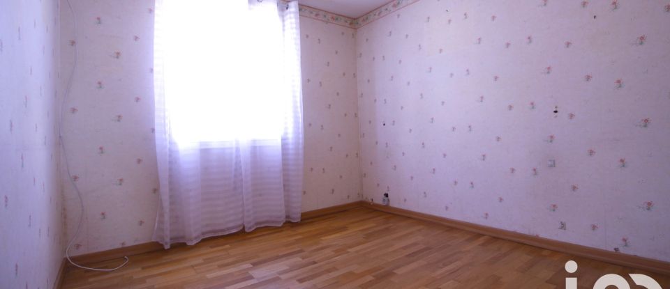 Traditional house 5 rooms of 95 m² in Château-Thierry (02400)