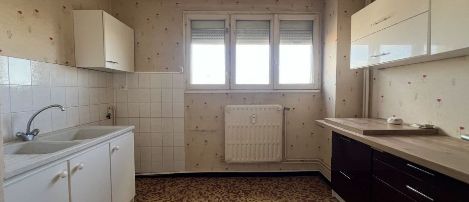 Apartment 5 rooms of 88 m² in Reims (51100)
